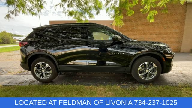 Certified 2024 Chevrolet Blazer LT w/ Convenience Package FWD image 9