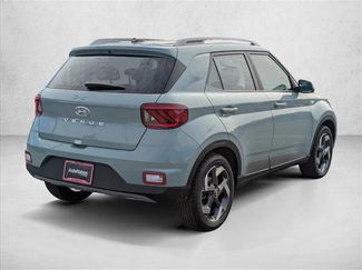 New 2026 Hyundai Venue SEL video 2