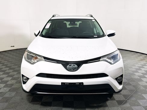 Used 2018 Toyota RAV4 XLE FWD image 8