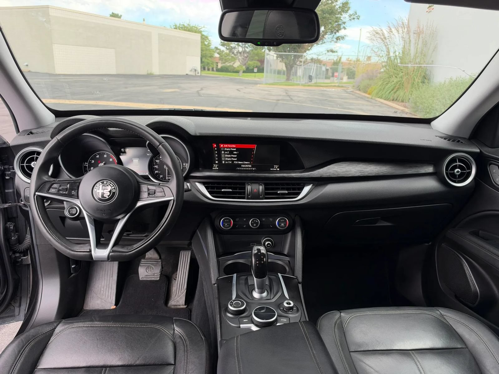 Used 2018 Alfa Romeo Stelvio AWD w/ Cold Weather Package image 14