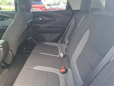 Used 2023 Chevrolet TrailBlazer LT image 11