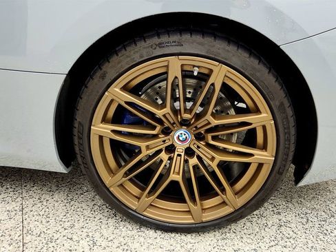 Used 2023 BMW M2 w/ Lighting Package image 9