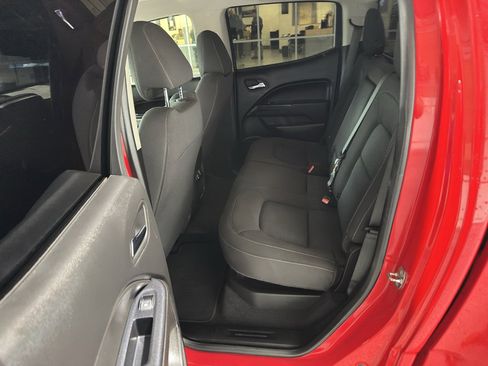 Used 2020 Chevrolet Colorado LT image 13