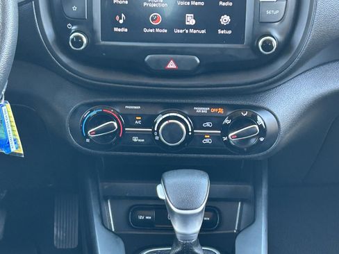 Used 2024 Kia Soul LX w/ Option Group 015 FWD image 20