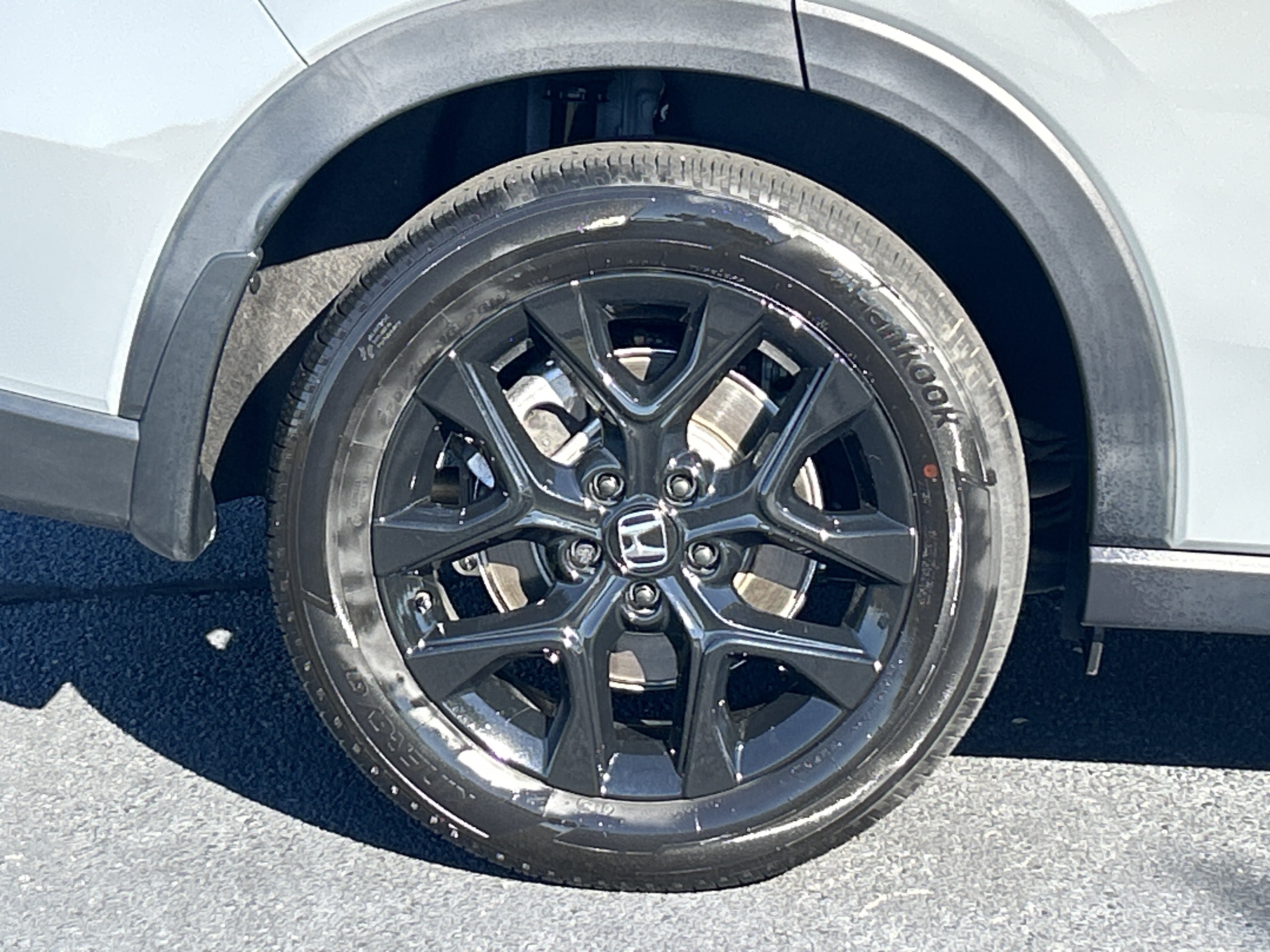 Certified 2025 Honda HR-V Sport image 34