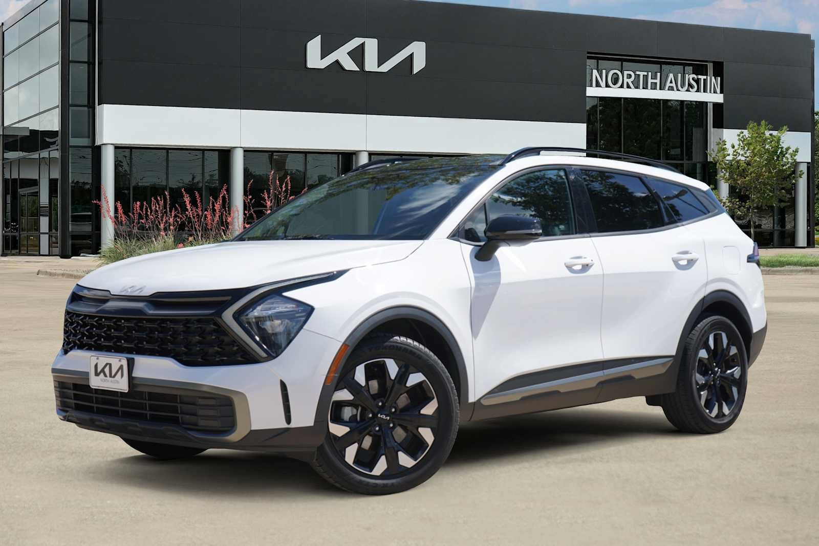 Used 2023 Kia Sportage X-Line w/ X-Line Premium Package AWD/4WD image 1