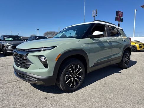 New 2026 Chevrolet TrailBlazer ACTIV w/ Driver Confidence Package image 2