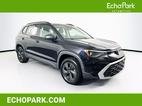 Used 2025 Volkswagen Taos S image 1