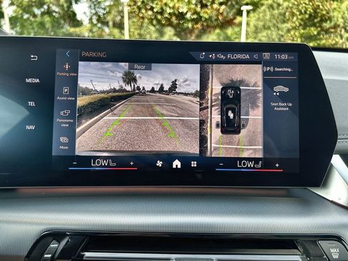 New 2025 BMW X1 xDrive28i w/ Technology Package image 21