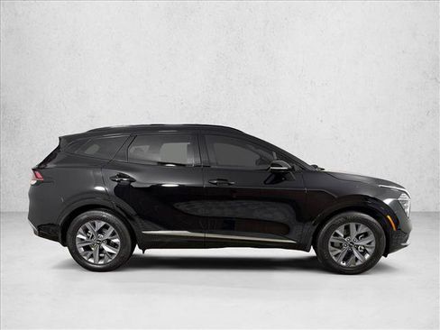Used 2025 Kia Sportage SX FWD image 4