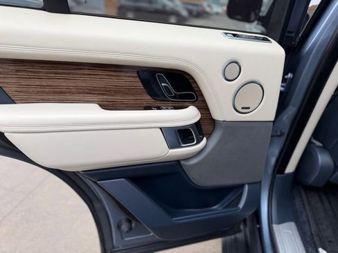 Used 2019 Land Rover Range Rover HSE AWD/4WD image 21