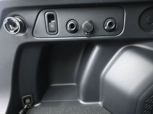New 2026 Subaru Forester Touring AWD/4WD image 25