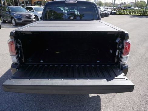 Used 2023 Toyota Tacoma TRD Sport RWD image 12