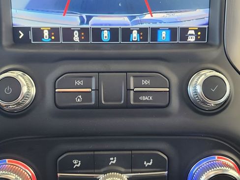 Used 2022 GMC Sierra 1500 AT4 w/ AT4 Premium Package image 37