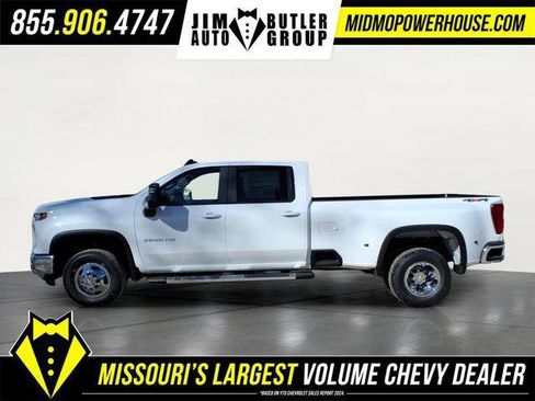 New 2026 Chevrolet Silverado 3500 LT w/ All Star Edition image 2