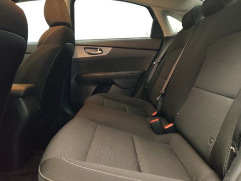Used 2021 Kia Forte Sedan FWD image 18