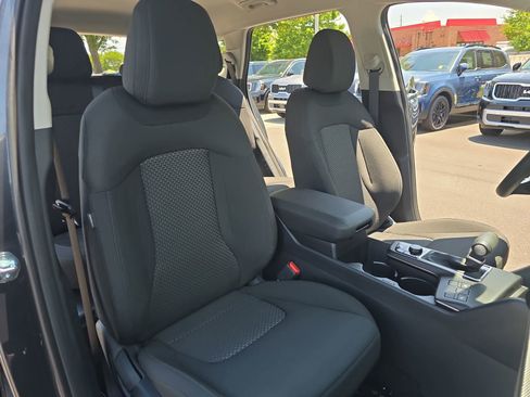 New 2025 Kia Sportage LX AWD/4WD image 10