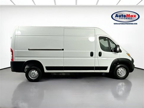Used 2023 RAM ProMaster 2500 image 9