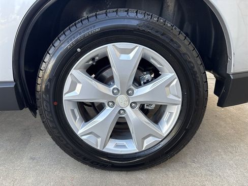 Used 2016 Subaru Forester 2.5i Premium AWD/4WD image 19