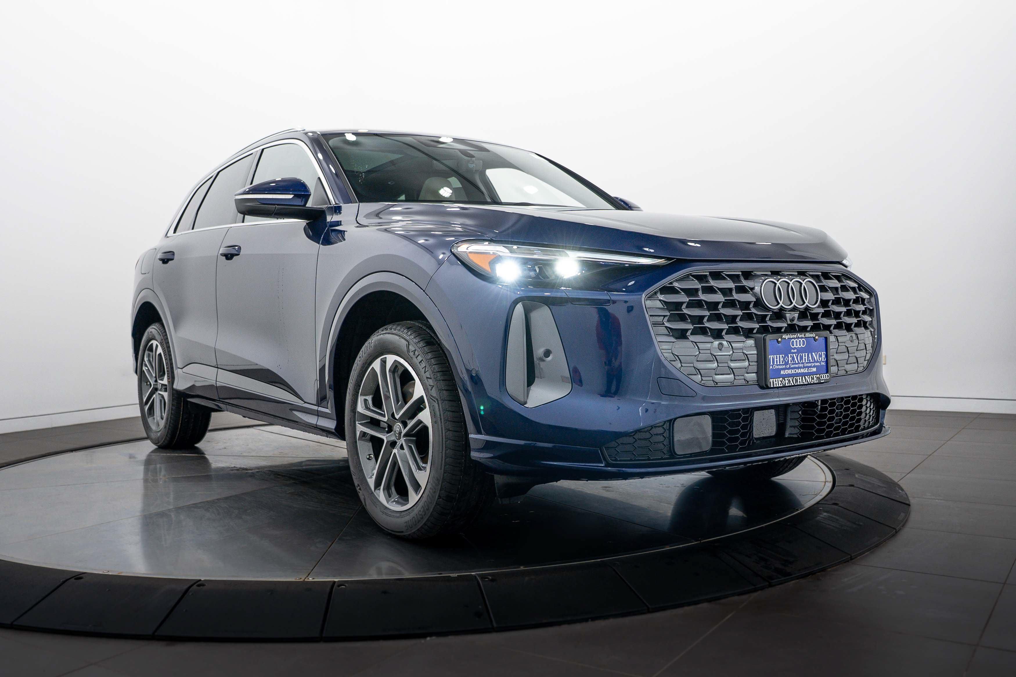 New 2026 Audi Q5 Premium Plus AWD/4WD image 2