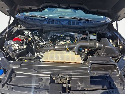 Used 2021 Ford F150 Lariat AWD/4WD image 17