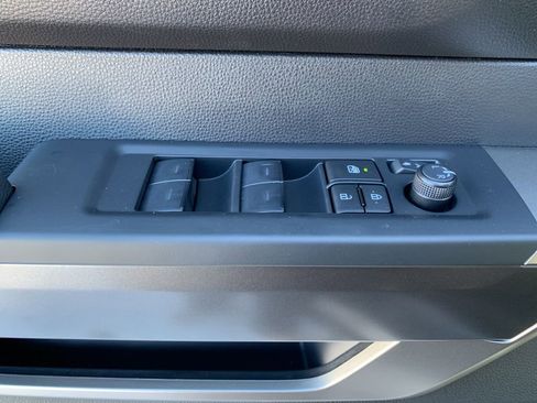 New 2026 Toyota Tundra SR5 image 12