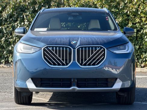 Used 2026 BMW X3 xDrive30i w/ Premium Package AWD/4WD image 6