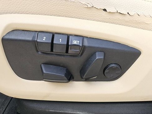 Used 2018 BMW X5 xDrive35i w/ Driving Assistance Package image 16