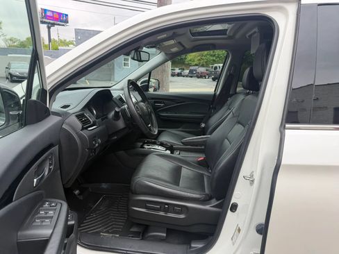 Used 2017 Honda Pilot Elite image 25