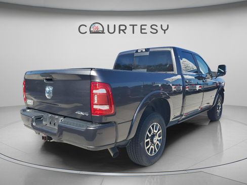 Used 2023 RAM 2500 Limited AWD/4WD image 3