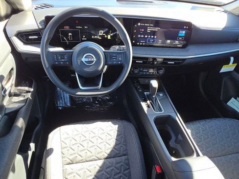 New 2026 Nissan Kicks SV w/ SV Premium Package image 3