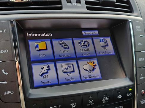 Used 2013 Lexus IS 250C image 26