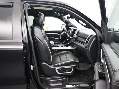 Used 2021 RAM 1500 Laramie AWD/4WD image 47