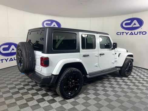 Used 2023 Jeep Wrangler Sahara AWD/4WD image 3