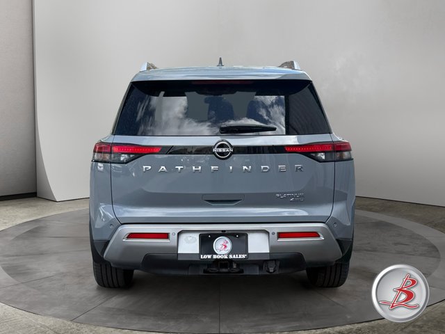 Used 2022 Nissan Pathfinder Platinum w/ Cargo Package AWD/4WD image 6