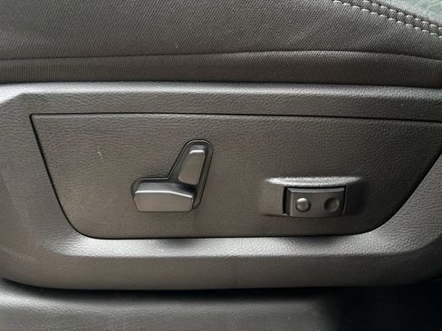 New 2026 RAM 2500 Lone Star AWD/4WD image 24