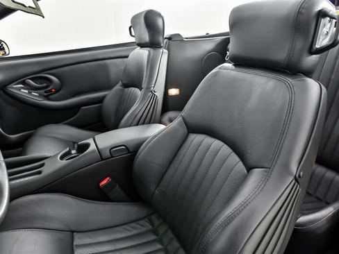 Used 2002 Pontiac Firebird Trans Am RWD image 17