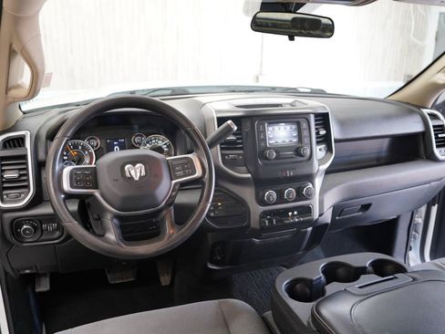 Used 2020 RAM 2500 Big Horn AWD/4WD image 11