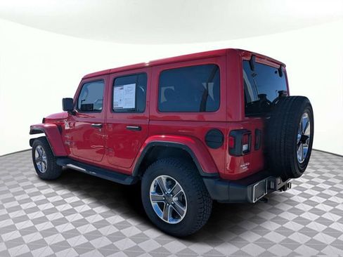 Used 2022 Jeep Wrangler Unlimited Sahara image 4