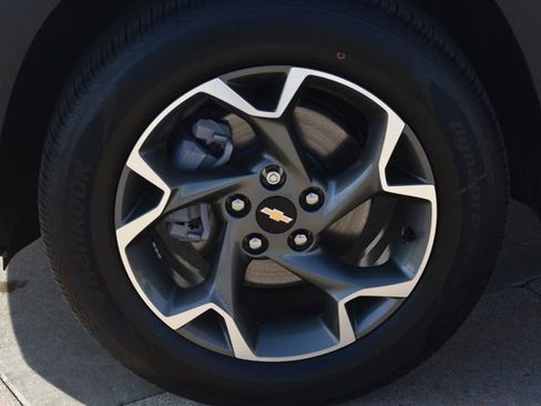 New 2026 Chevrolet Trax LT w/ Driver Confidence Package image 11