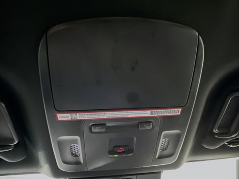 Used 2025 Toyota Camry SE image 22