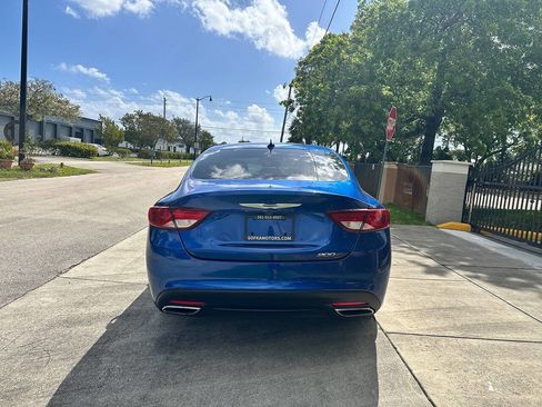 Used 2016 Chrysler 200 S w/ Navigation & Sound Group I image 8