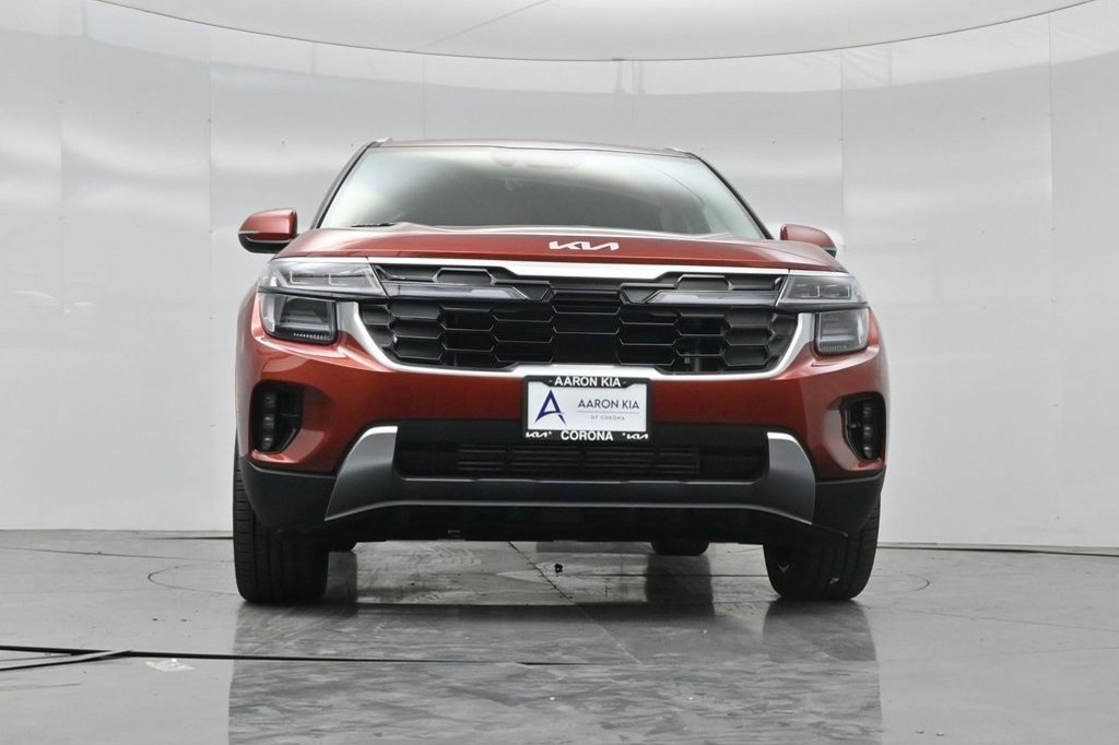 New 2026 Kia Seltos SX w/ SX Sunroof Package AWD/4WD image 17