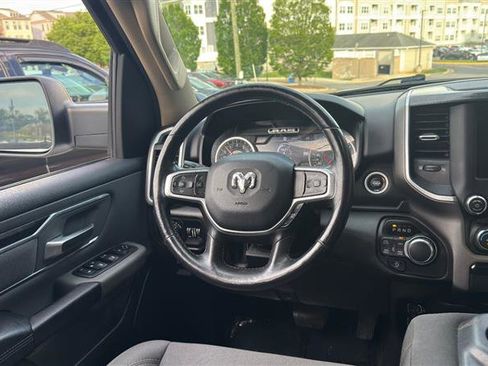 Used 2019 RAM 1500 Big Horn AWD/4WD image 25