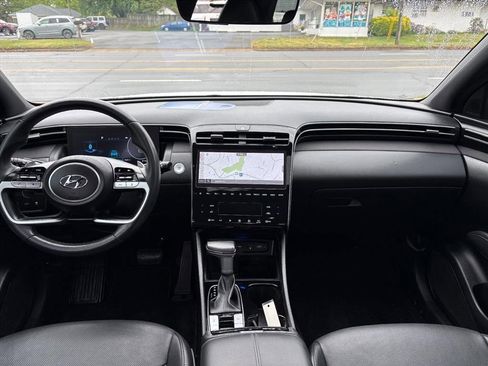 Certified 2022 Hyundai Santa Cruz Limited AWD/4WD image 6