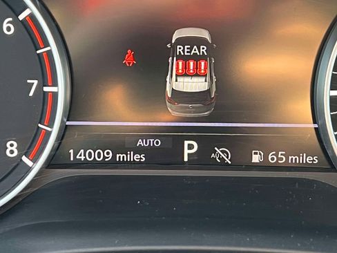 Certified 2025 Nissan Rogue SV image 25