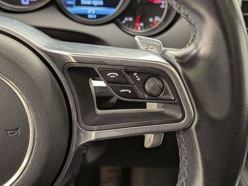 Used 2018 Porsche Cayenne AWD image 24