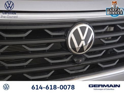Certified 2025 Volkswagen Atlas Cross Sport SEL Premium R-Line AWD/4WD image 13