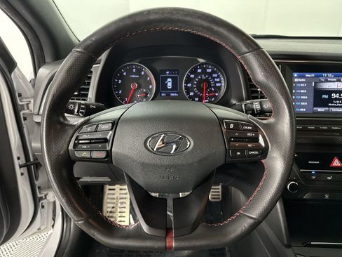 Used 2017 Hyundai Elantra Sport FWD image 14