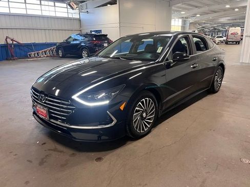 Used 2023 Hyundai Sonata SEL w/ Cargo Package image 7